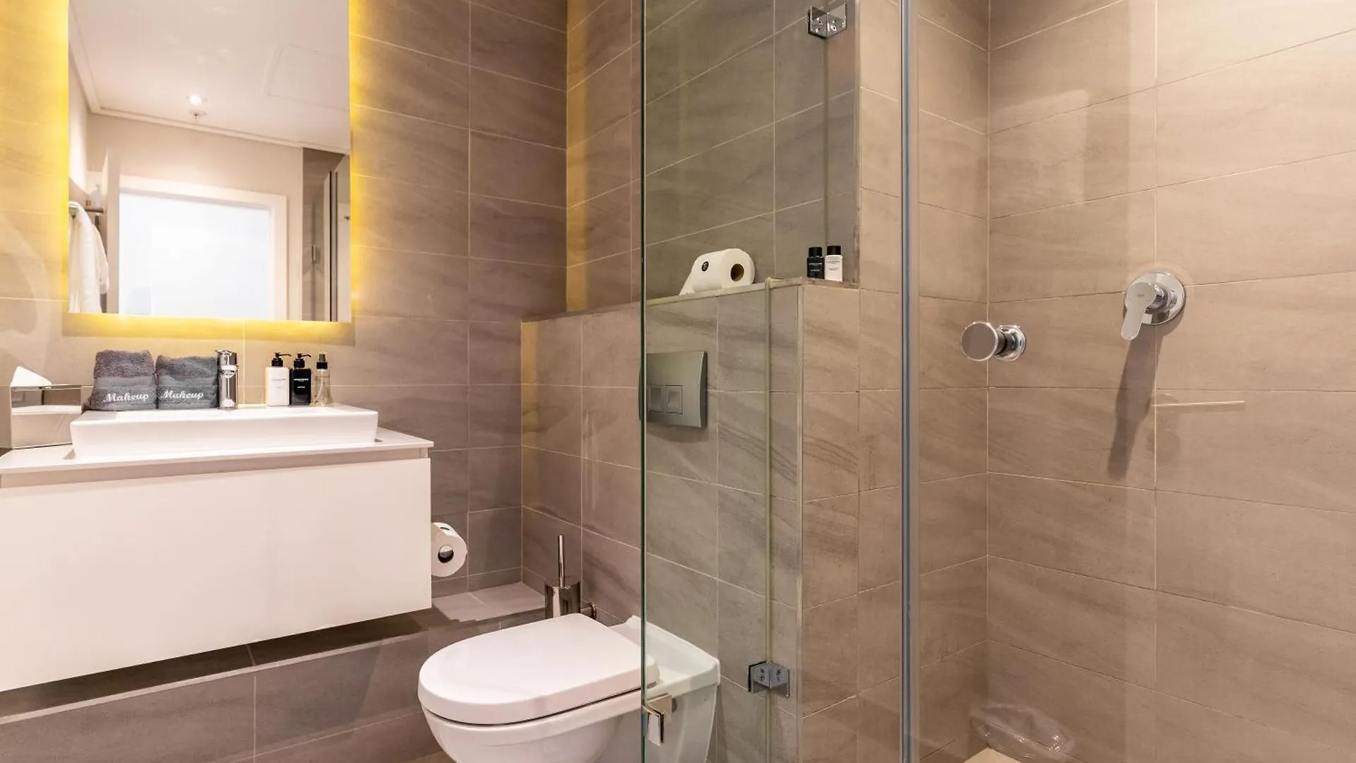 Skyline Apartment 2112 - In The Heart Of Cape Town